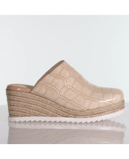 Minx Austin Slip On