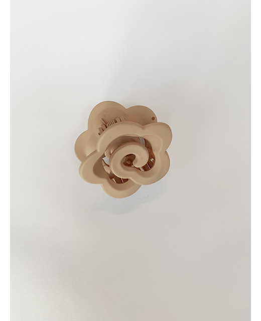 Stella + Gemma Hair Claw - Light Coffee Daisy