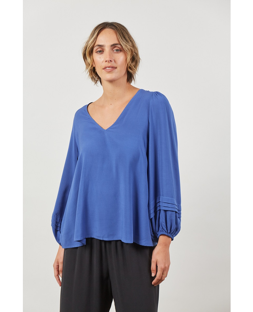 Isle of Mine Euphoria Blouse