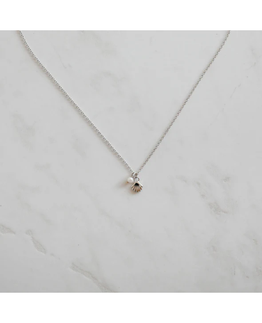 Sophie She Shell Necklace with Pearl