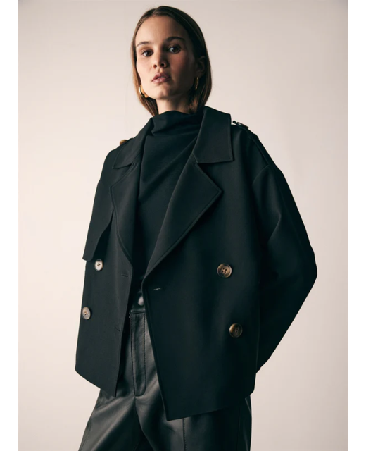 Esmaee Avenue Cropped Trench