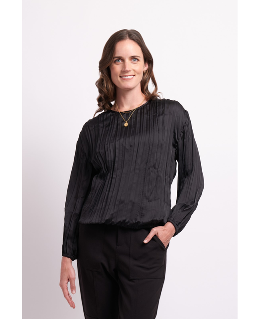 Oh3 Mini Pleat All Over Top