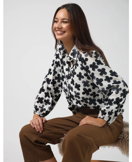 Stella + Gemma Charlotte Shirt - Navy Flowers