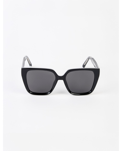 Stella + Gemma Ashling Sunglasses - Black