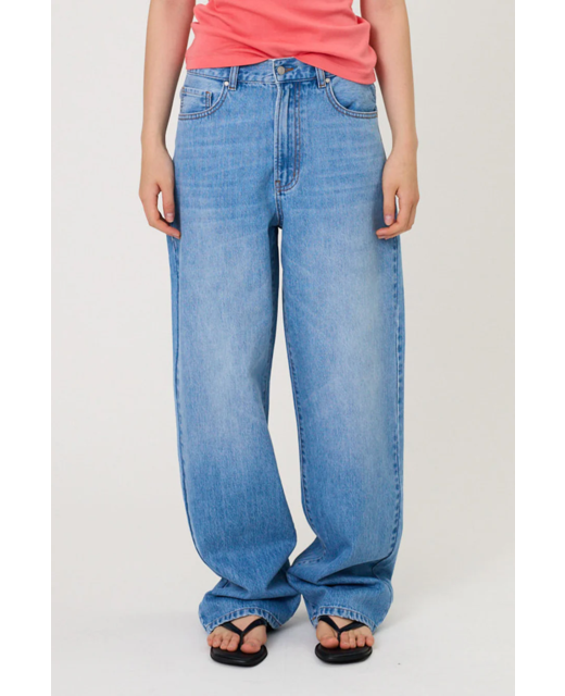 Remain Knox Jean - Mid Blue