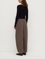 Assembly Label Lola Barrel Pant