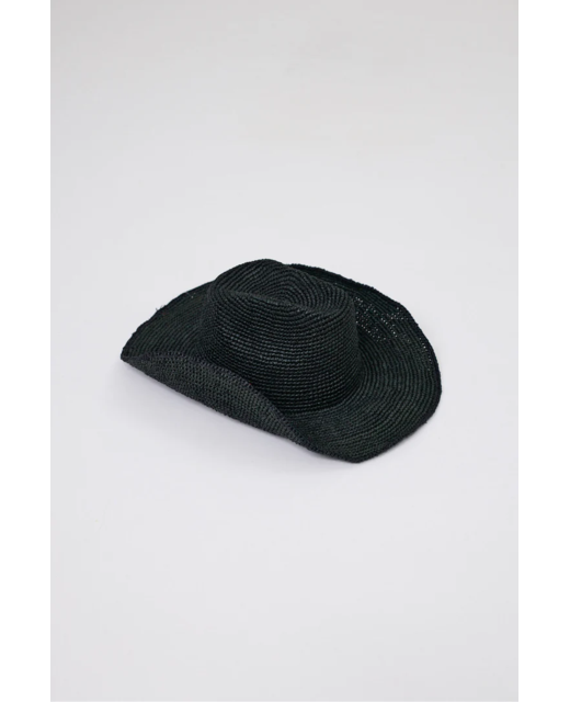 Remain Sara Hat