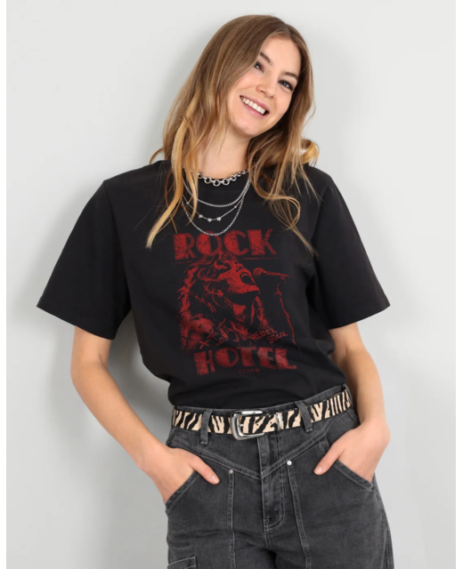 Storm Rock Hotel Tee
