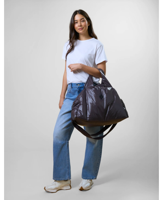 Stella + Gemma Liquorice Overnight Bag